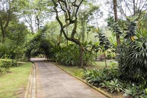 parco perfetto e pulito giardini botanici perdana a kuala lumpur.