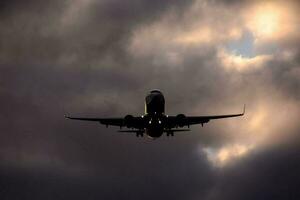 aereo nel cielo foto