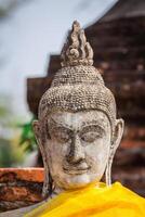 faccia di buddha in wat chaiwatthanaram, ayutthaya, thailandia foto