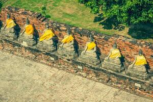 statue di buddha ayutthaya thailandia foto