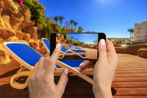 mobile Telefono fotografia di un' spiaggia largo Visualizza orizzontale foto