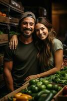 Due gastronomo imprenditori Reperimento a partire dal lussureggiante agricoltori mercato sottolineato di maturo rosso verde e terroso Marrone toni foto