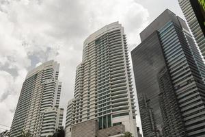 enormi grattacieli a Kuala Lumpur, Malesia.