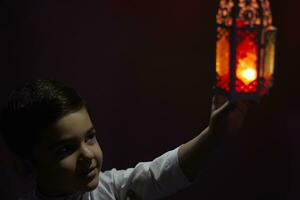 preghiere musulmano ragazzo foto