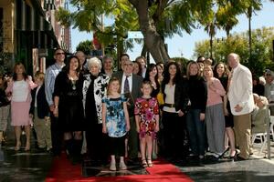 sherwood schwartz famiglia sherwood schwartz riceve un' stella su il hollywood camminare di fama los angeles circa marzo 7 2008 foto