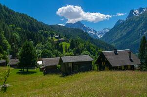 Jeures, nel vallese, svizzero foto