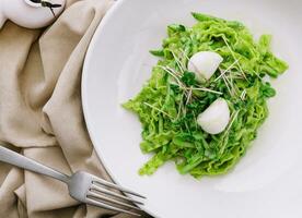 pasta con Mozzarella su superiore Visualizza foto