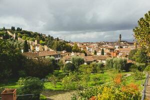 foto con il panorama di il medievale città di Firenze nel il regione di Toscana, Italia