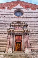 facciata di il Cattedrale di perugia, Italia foto