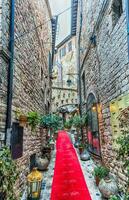 panoramico strade di il medievale cittadina di assisi, umbria, Italia foto