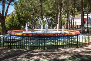 Fontana nel il parco Mija, Spagna foto