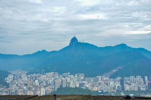 paesaggio Visualizza il sugarloaf cavo auto è un' funivia sistema nel rio de janeiro, brasile. foto