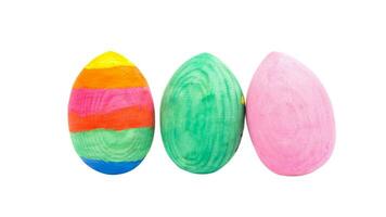 colorato Pasqua uova. vibrante, festivo vacanza decorazioni simboleggiante primavera celebrazione e tradizionale ornato disegni foto