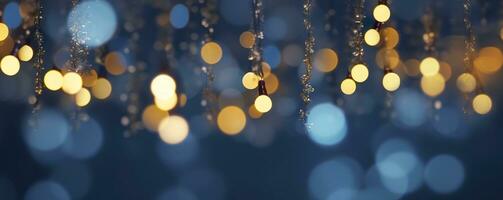 ai generato vacanza illuminazione e decorazione concetto, Natale ghirlanda bokeh luci al di sopra di buio blu sfondo. ai generato foto