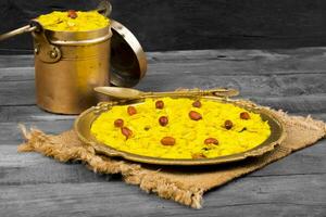 indiano speziato e croccante popolare prima colazione poha chivda anche conoscere come poha, che cavolo, Chivada, namkeen croccante salato merenda foto