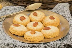 salutare fatti in casa dolce mandorla biscotti o biscotti foto