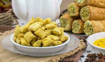 indiano tè tempo speziato Methi parà merenda foto