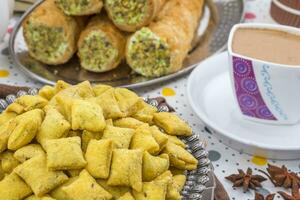 indiano tè tempo speziato Methi parà merenda foto