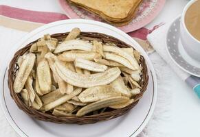 Banana patatine fritte popolare in profondità fritte tè tempo merenda foto