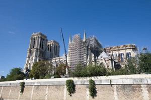 cattedrale notre-dame de paris in restauro 2019 foto