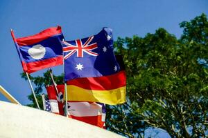 il bandiere di Australia, Laos, Germania, e Laos siamo volante foto