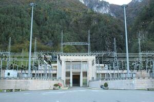 sovrazene belluno Italia idroelettrico energia stazione foto