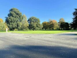 un' Visualizza di un' parco nel Londra mostrando il autunno colori foto