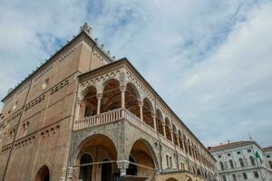 padova Italia 2023-i palazzo di il Motivo di padova è foto