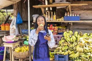 bellissimo mercato donna operativo sua mobile Telefono foto