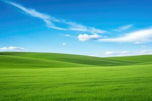 ai generato verde erba collina e blu cielo foto
