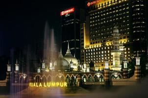 Moschea Jamek punto di riferimento nel fiume della vita area della città di Kuala Lumpur in Malesia foto