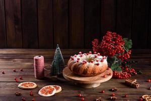 torta tradizionale di mirtilli rossi di Natale foto