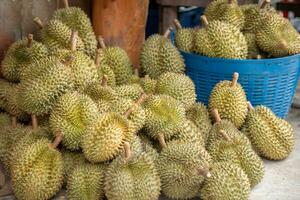 durian re di frutta a partire dal Tailandia durian frutta durian bucce, durian giallo carne, tropicale di stagione frutta. foto