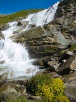 un' grande cascata foto