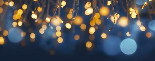 ai generato vacanza illuminazione e decorazione concetto, Natale ghirlanda bokeh luci al di sopra di buio blu sfondo. ai generato foto