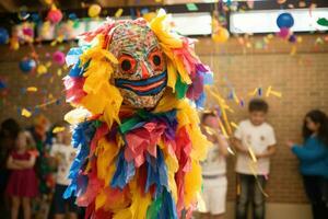 ai generato ritratto di contento ragazzo nel clown costume a bambini festa nel aula, un' colorato pinata a un' bambini festa con bendato bambino pronto per oscillazione, ai generato foto