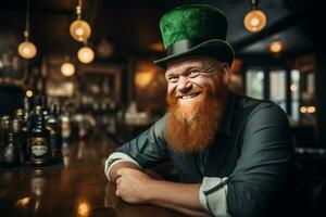 ai generato allegro barbuto dai capelli rossi uomo nel un' grande tradizionale st. Patrick superiore cappello foto