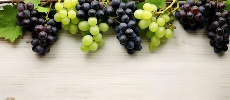 ai generato verde e nero succoso uva su bianca sfondo foto