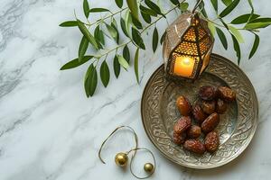 ai generato superiore Visualizza Ramadan kareem modello. bronzo piatto con date frutta, oliva rami, raggiante bianca marmo tavolo. foto