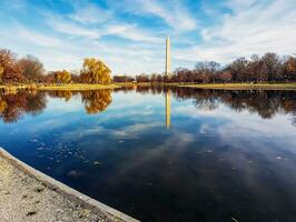 Washington, dc, Stati Uniti d'America - 16.12.2023 costituzione giardini parco nel centro Washington. foto