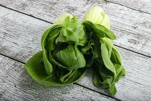 asiatico cucina fresco crudo insalata pak choi foto