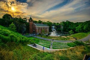 grande cascate a tramonto foto