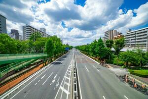 un vuoto centro strada nel takashimadaira tokyo largo tiro foto