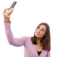 giovane donna che cattura selfie foto