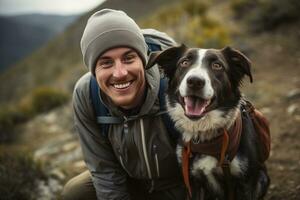 ai generato un' immagine di un' uomo escursioni a piedi e il suo preferito cane. foto