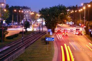 leggero striature e tracce di movimento nel il città foto