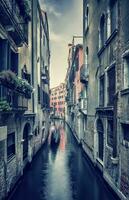 vecchio strada nel Venezia foto