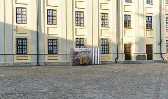 nesvizh, bielorussia - 23.08.2023 - tiro di il bene conoscere architettonico punto di riferimento , radzwill castello. storia foto