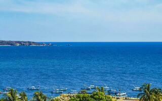 bellissimo città paesaggio marino paesaggio naturale panorama Visualizza puerto escondido Messico. foto