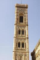 campana Torre e cupola di il Cattedrale di Firenze, Italia foto